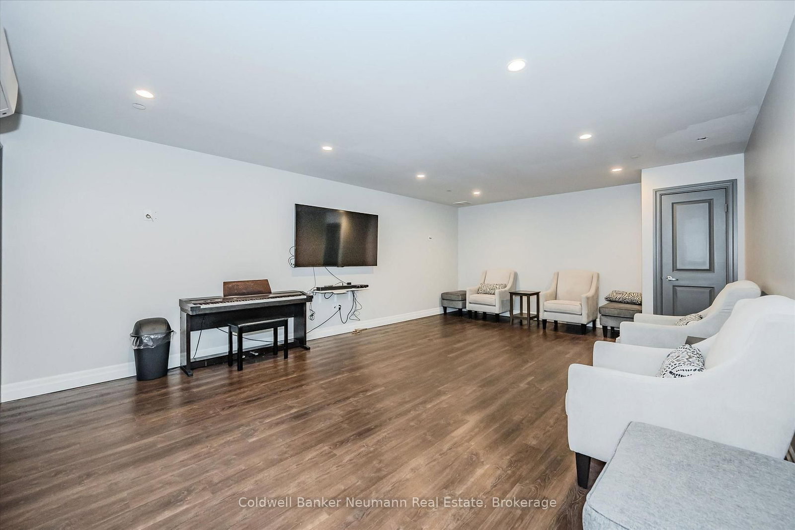160 Macdonell Street • #504 • Guelph, ON photo 32