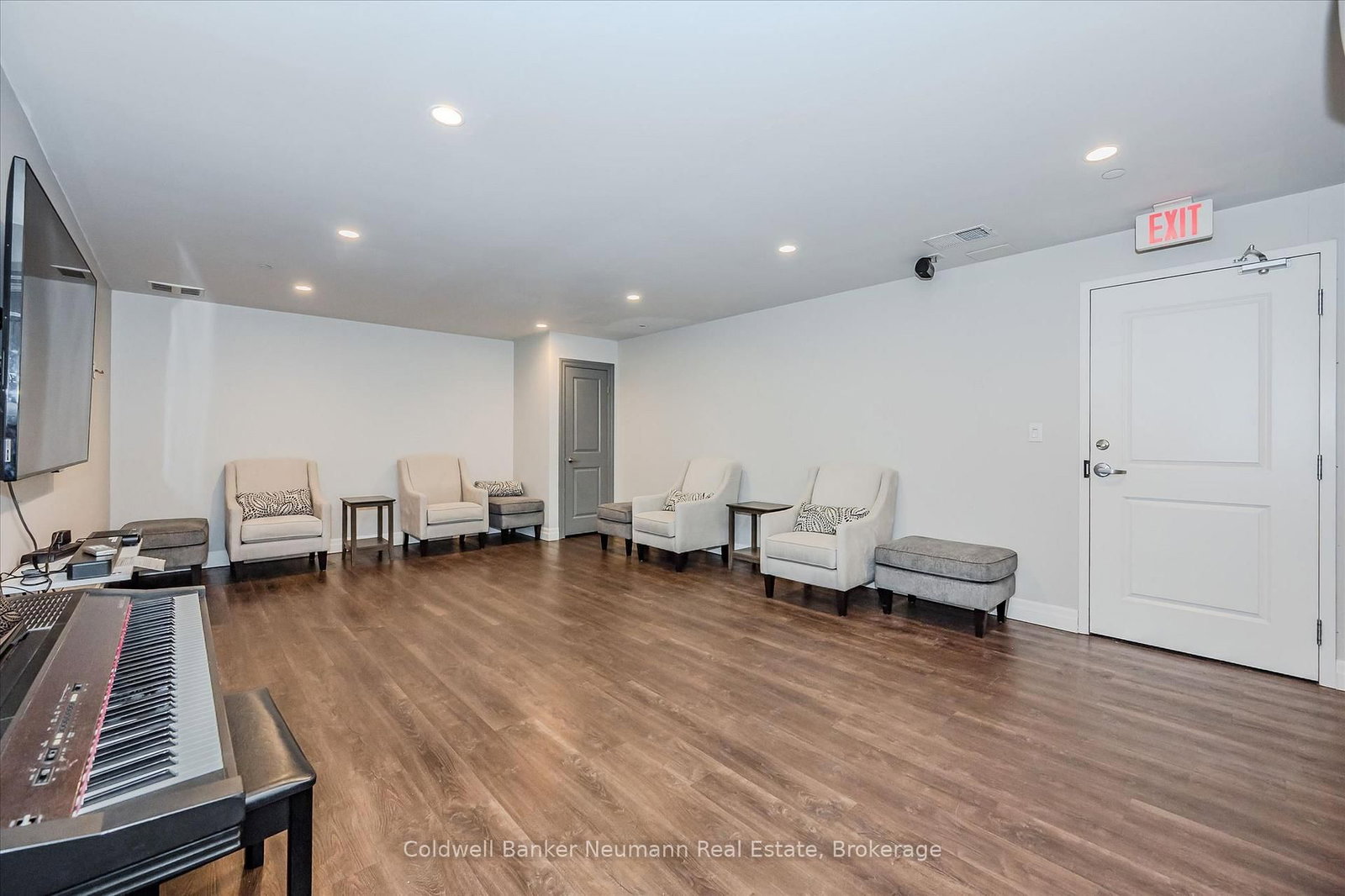 160 Macdonell Street • #504 • Guelph, ON photo 33