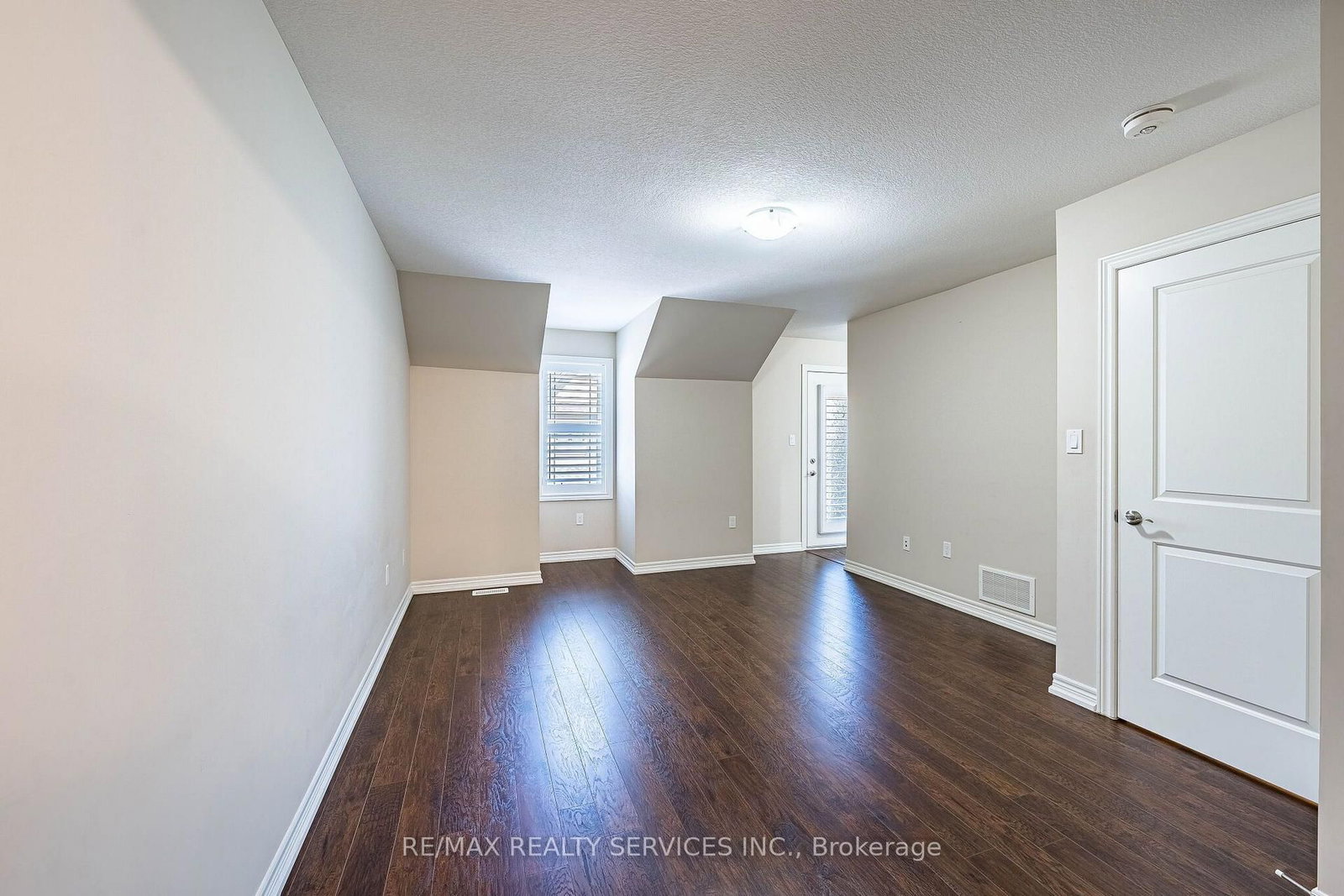 43 Sonoma Valley Crescent • Hamilton, ON photo 23