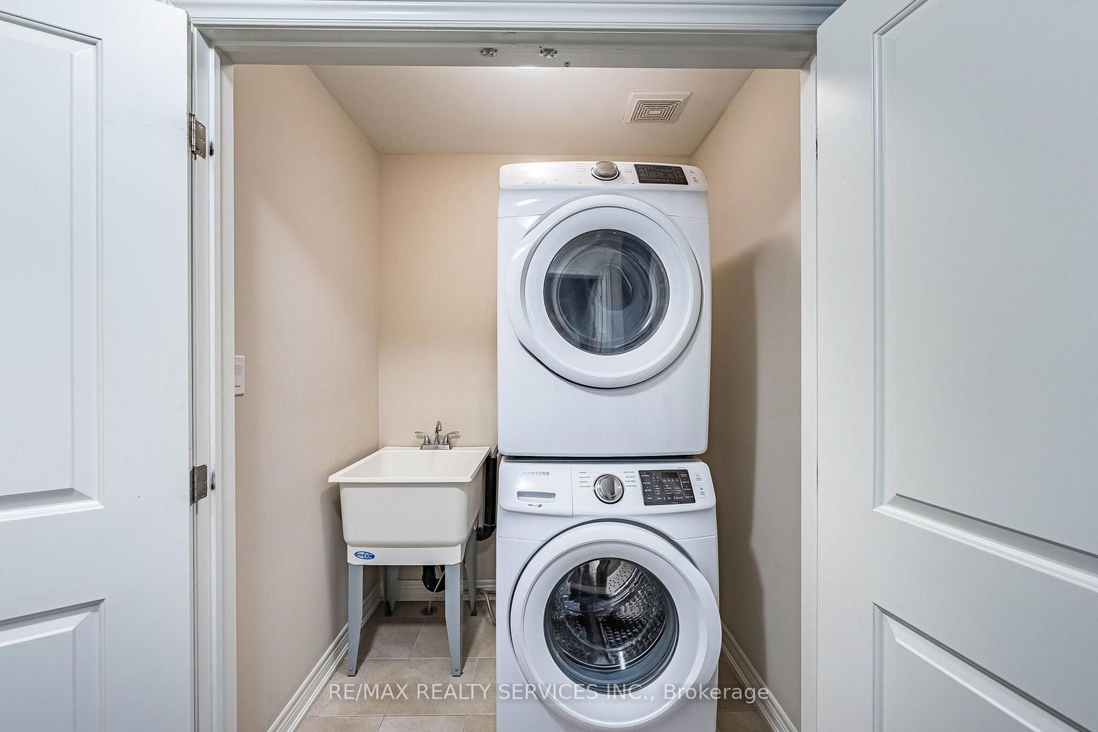 43 Sonoma Valley Crescent • Hamilton, ON photo 40