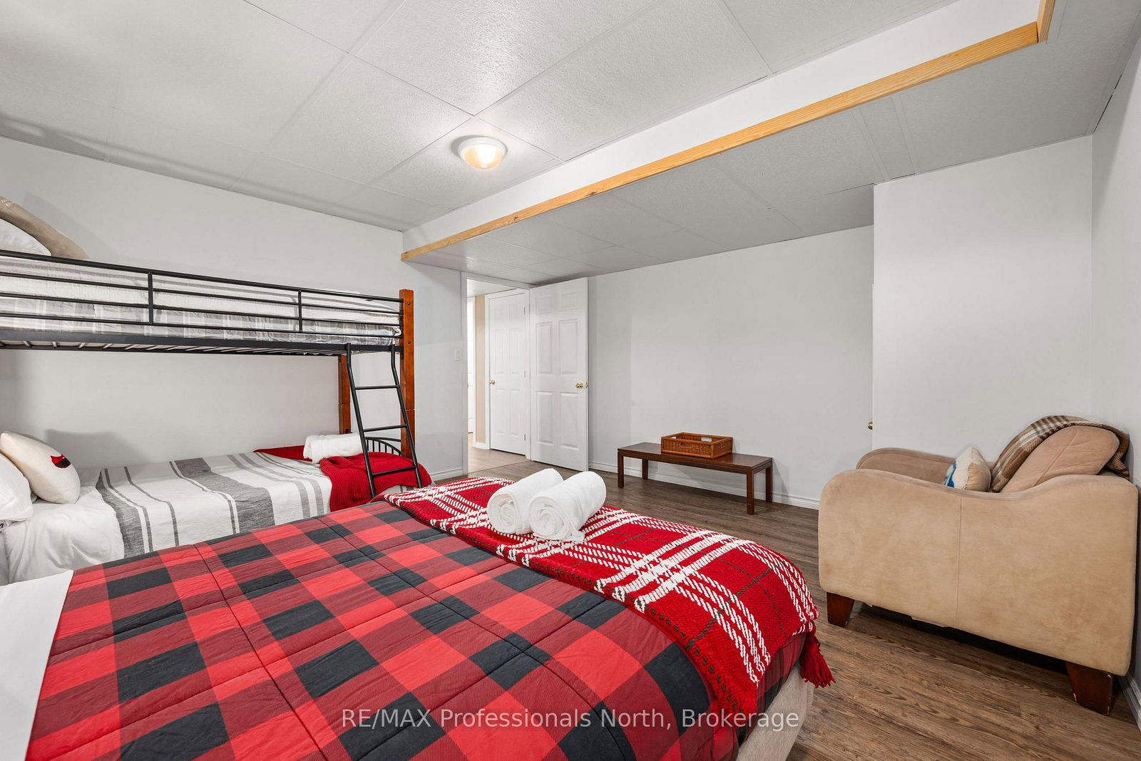 1044 Elk Drive • Dysart et al, ON photo 42