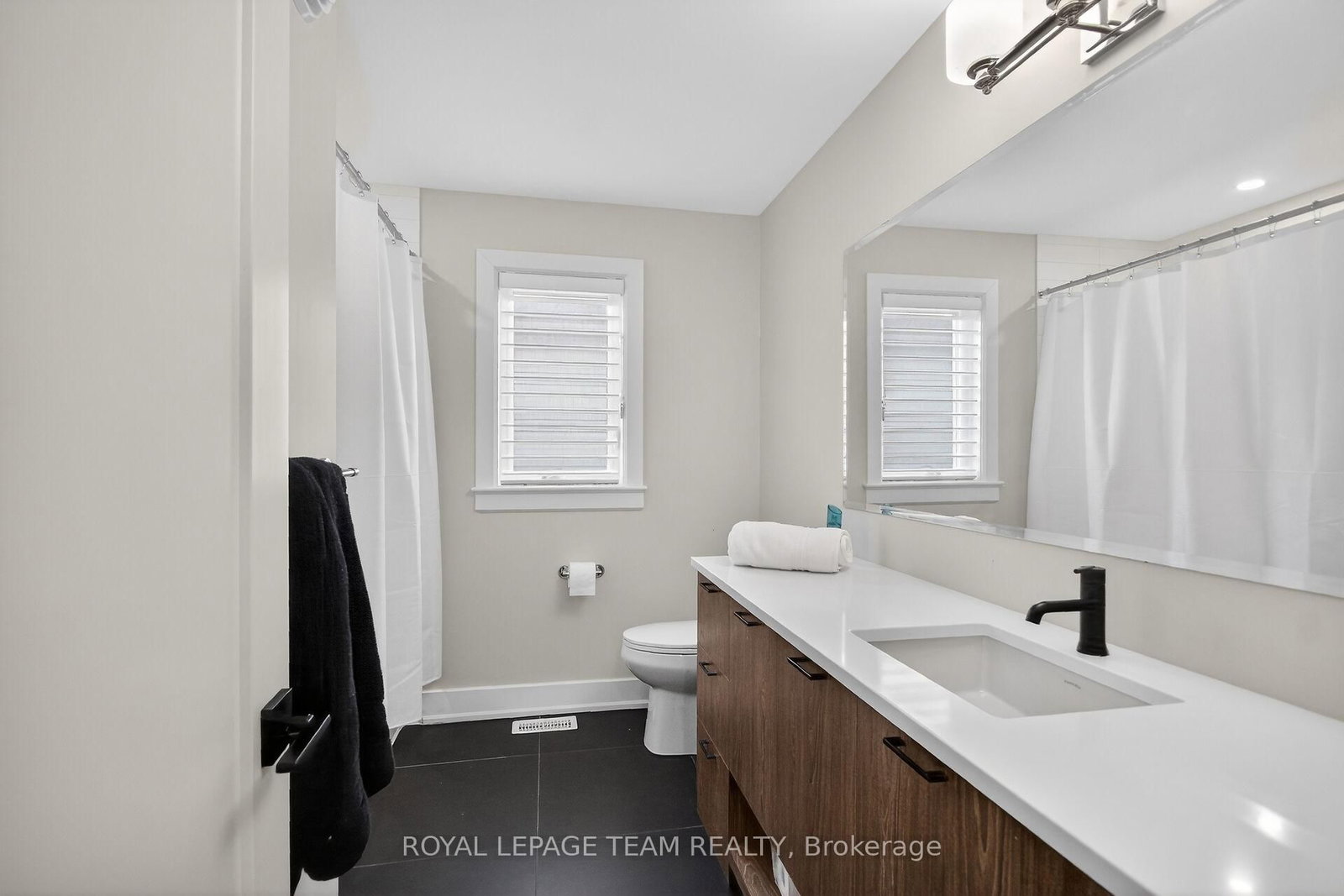 988 Beckton Heights • Ottawa, ON photo 23