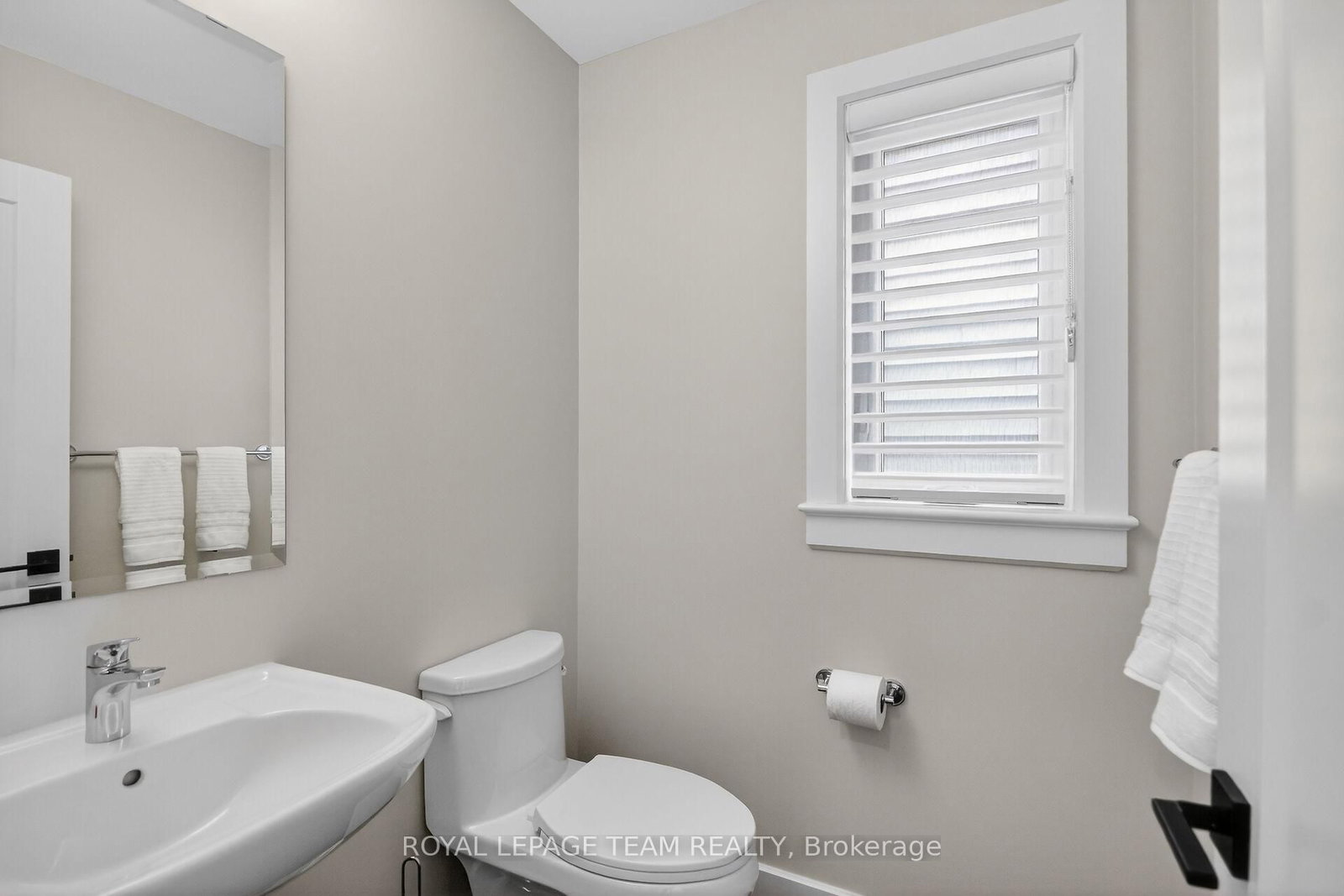 988 Beckton Heights • Ottawa, ON photo 30
