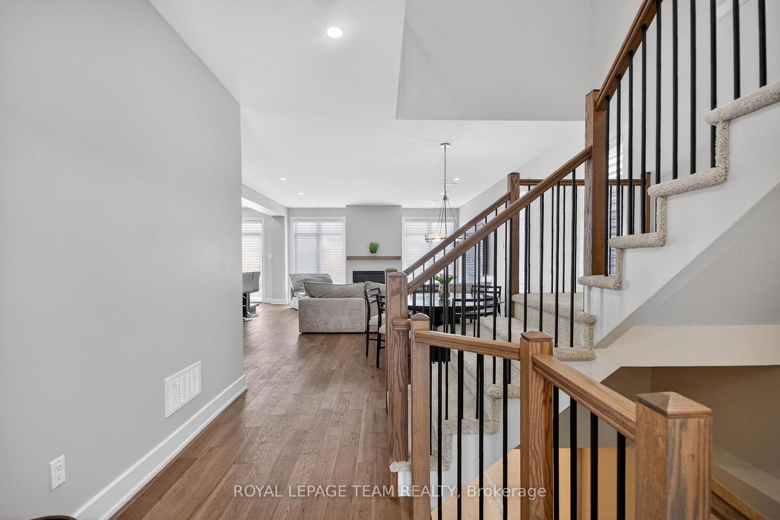 988 Beckton Heights • Ottawa, ON photo 31