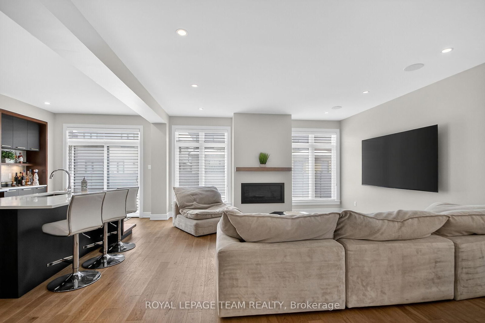 988 Beckton Heights • Ottawa, ON photo 35