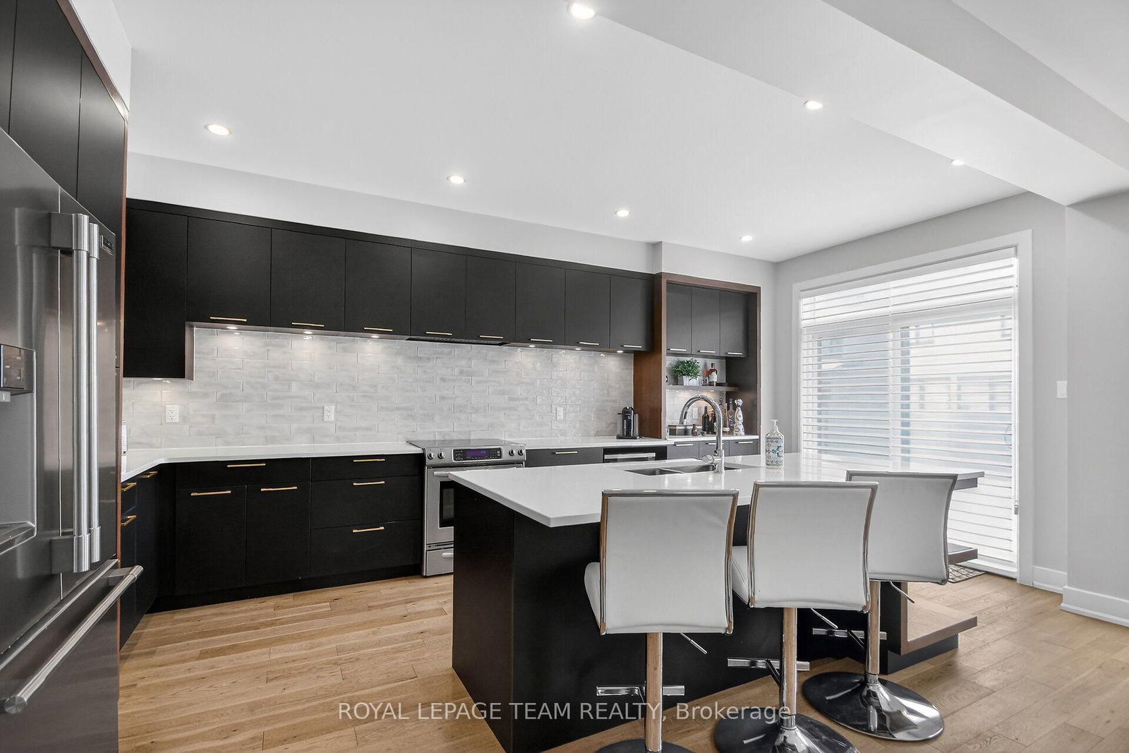 988 Beckton Heights • Ottawa, ON photo 41