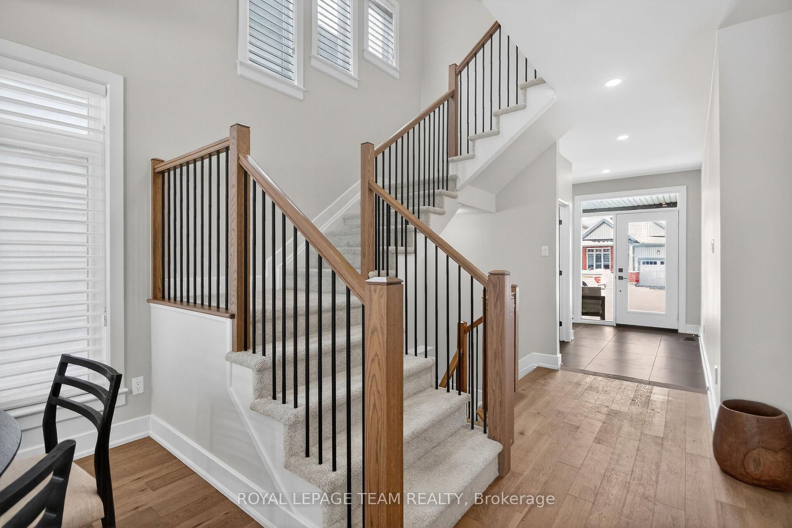 988 Beckton Heights • Ottawa, ON photo 7