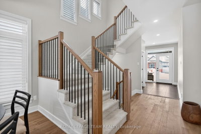 988 Beckton Heights • Ottawa, ON photo 7