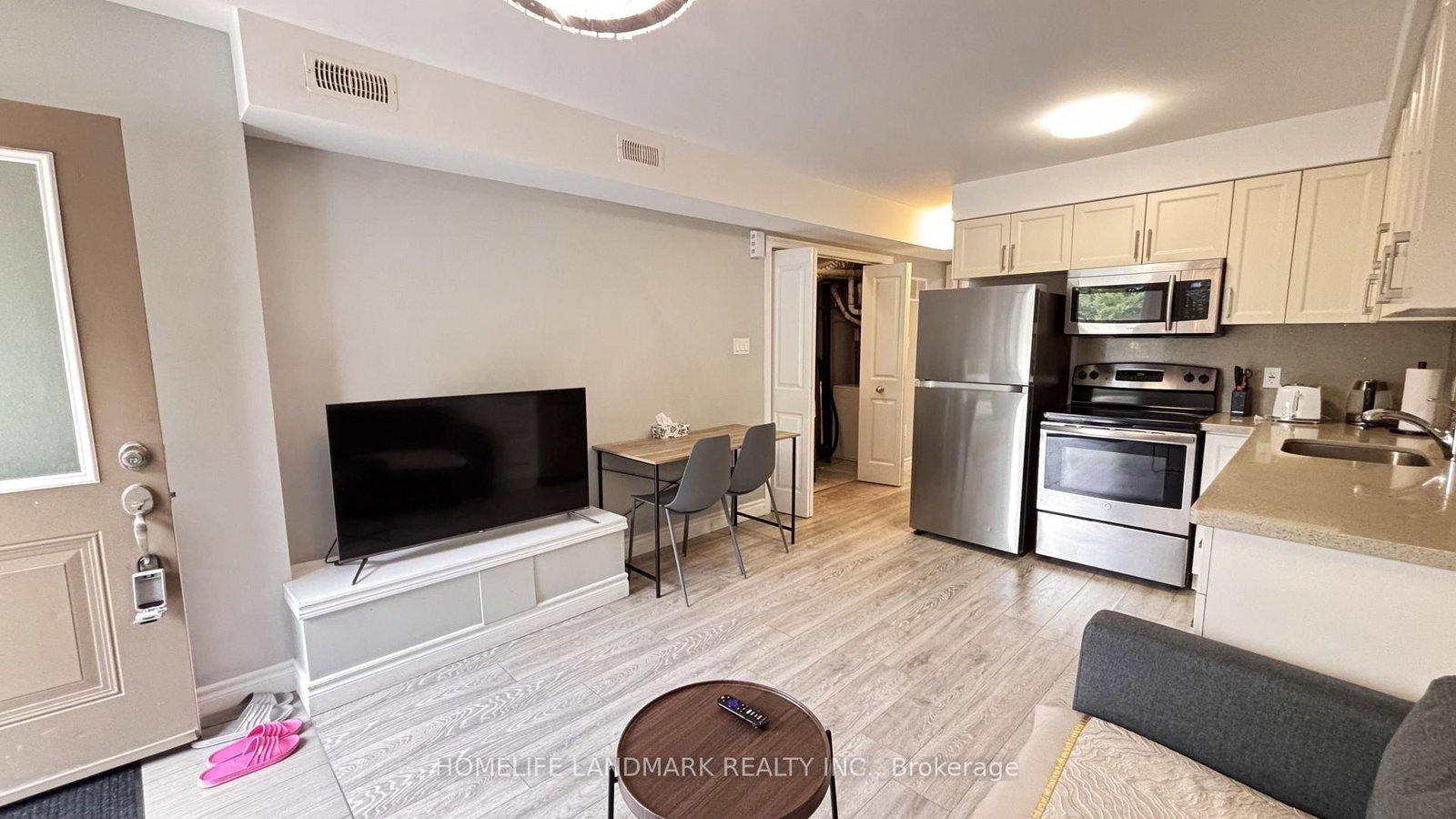 122 COURTLAND Avenue E • Waterloo, ON photo 7