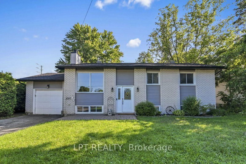 209 BRIDGE Street N N