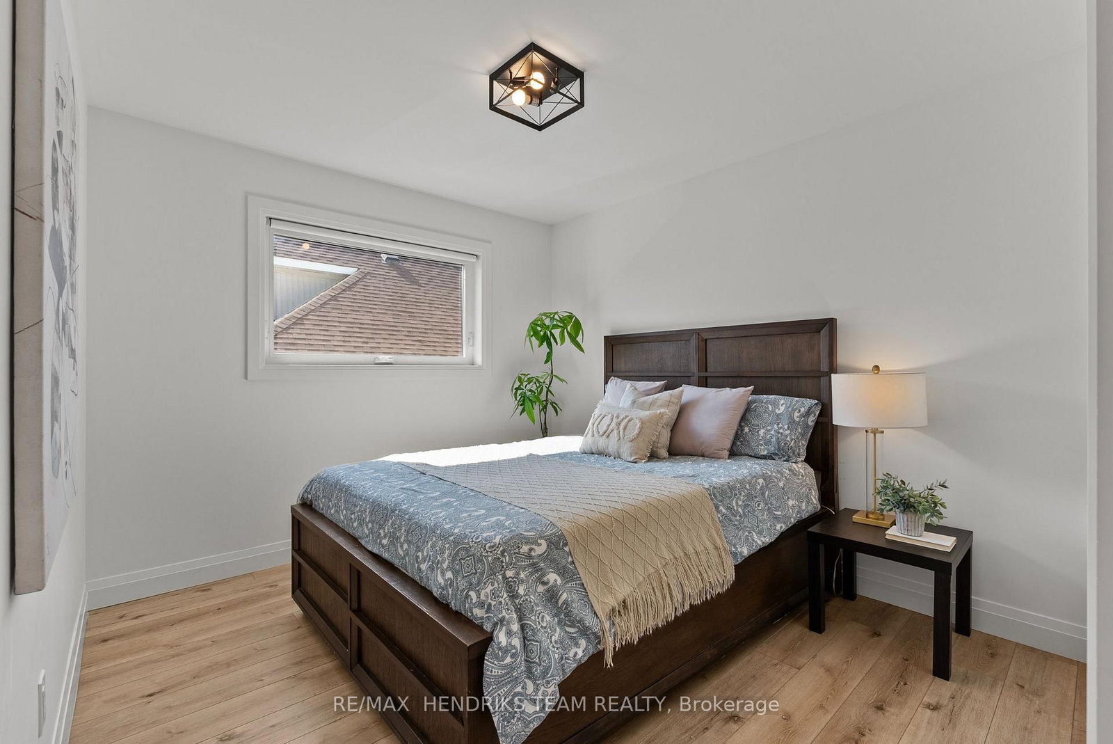24 Prospect Avenue • St. Catharines, ON photo 23