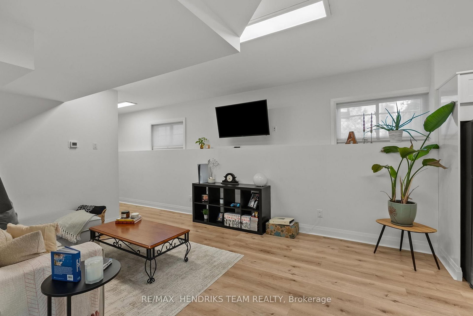 24 Prospect Avenue • St. Catharines, ON photo 32