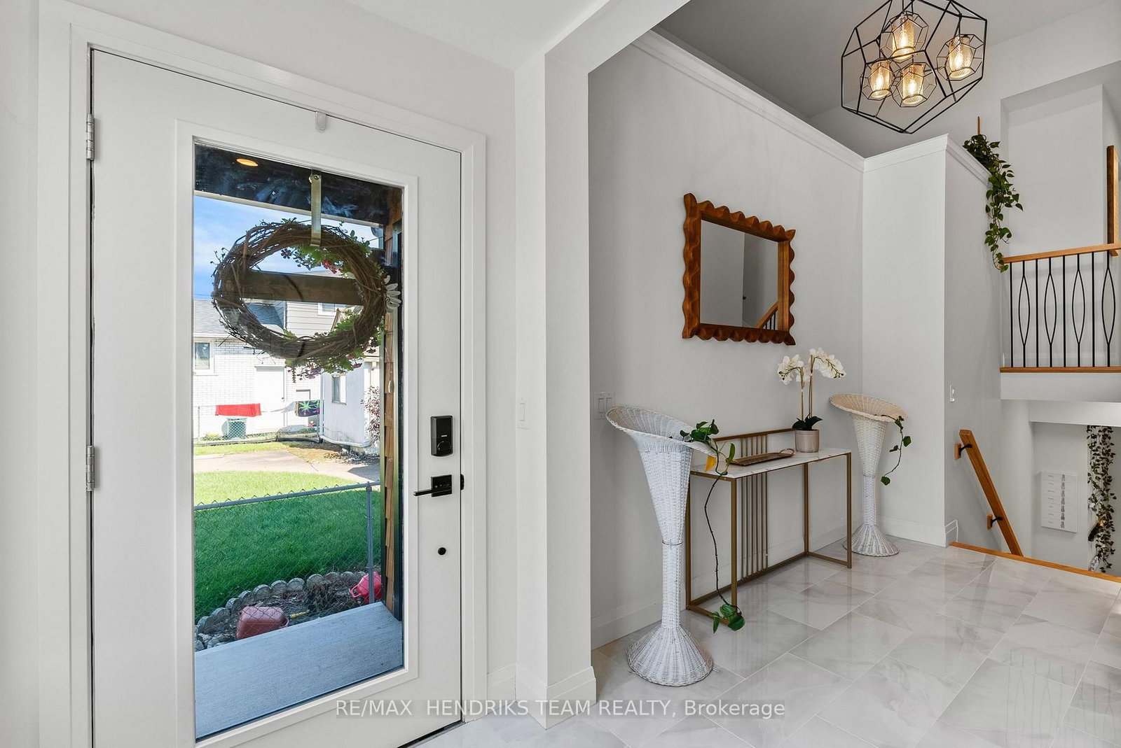 24 Prospect Avenue • St. Catharines, ON photo 5