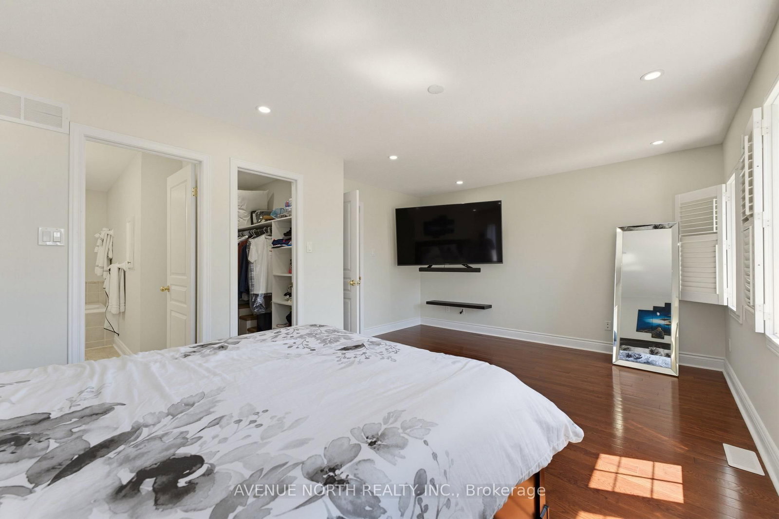 45 SADDLESMITH Circle • Ottawa, ON photo 21
