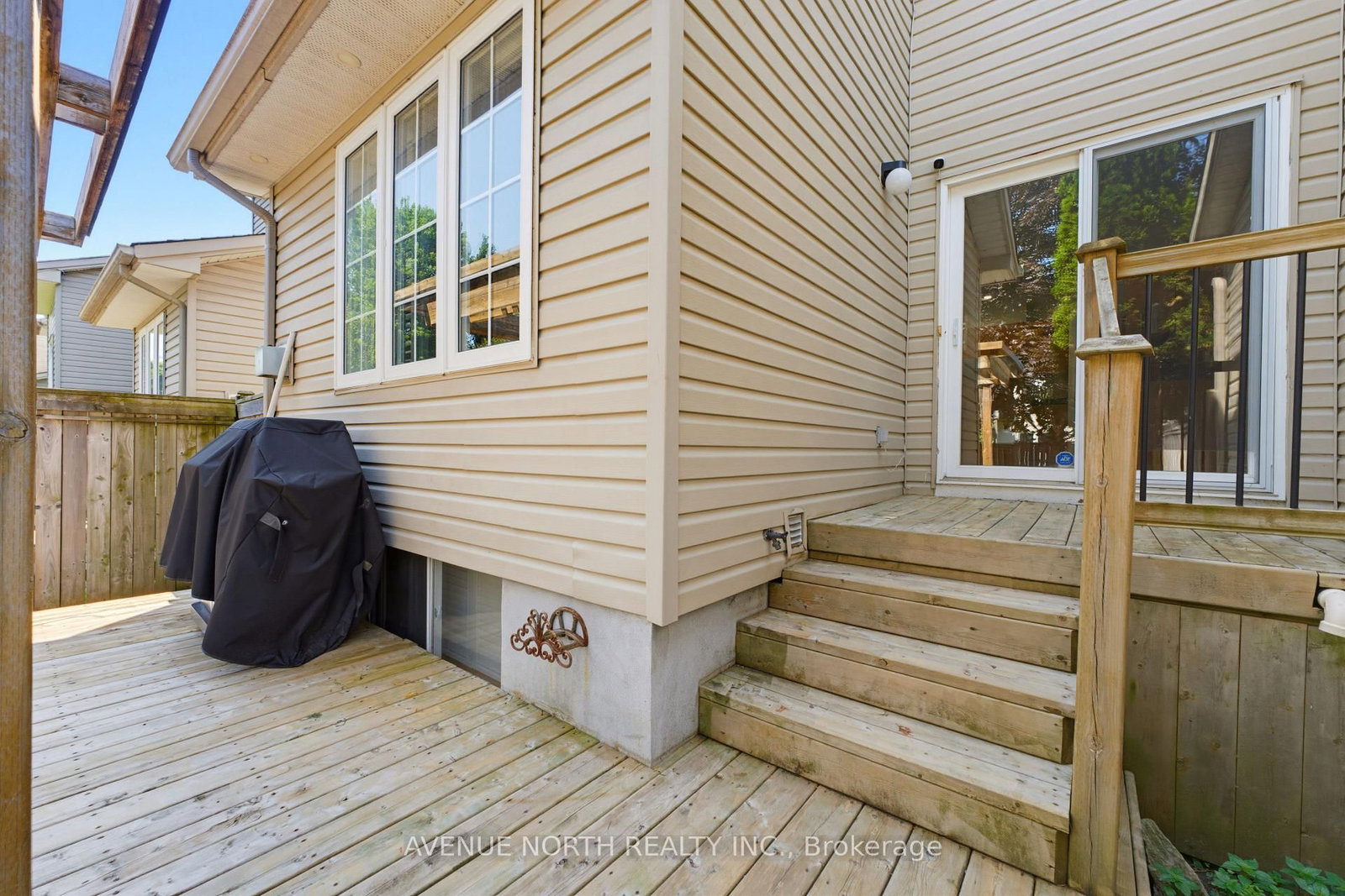 45 SADDLESMITH Circle • Ottawa, ON photo 32