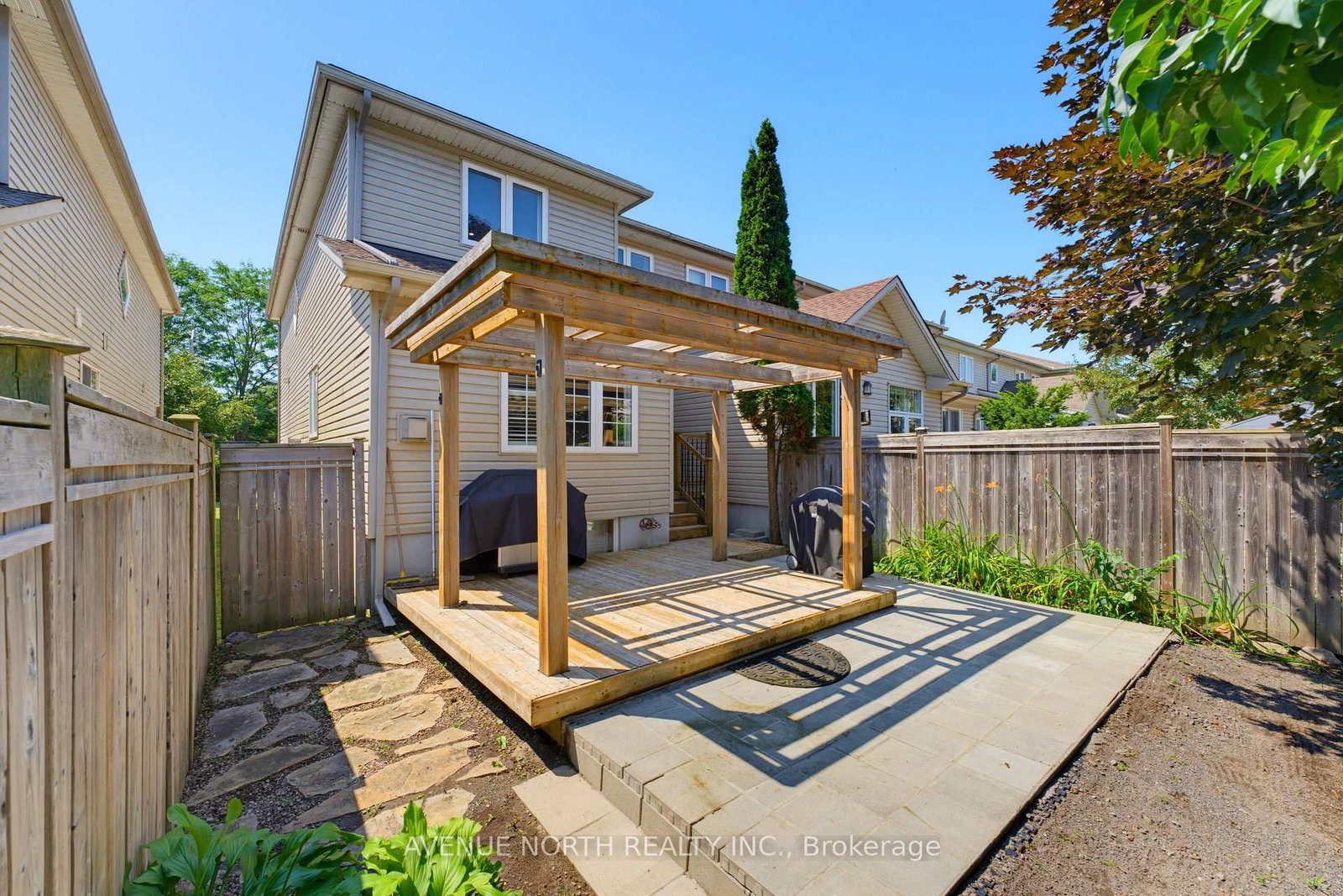 45 SADDLESMITH Circle • Ottawa, ON photo 33