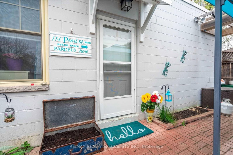 114 Pearl Street