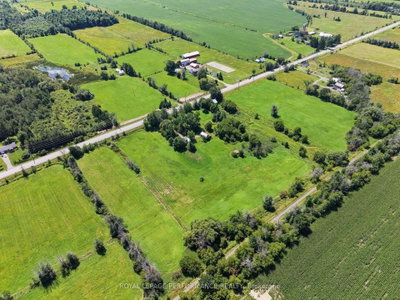 1355 County 10 • East Hawkesbury, ON photo 2