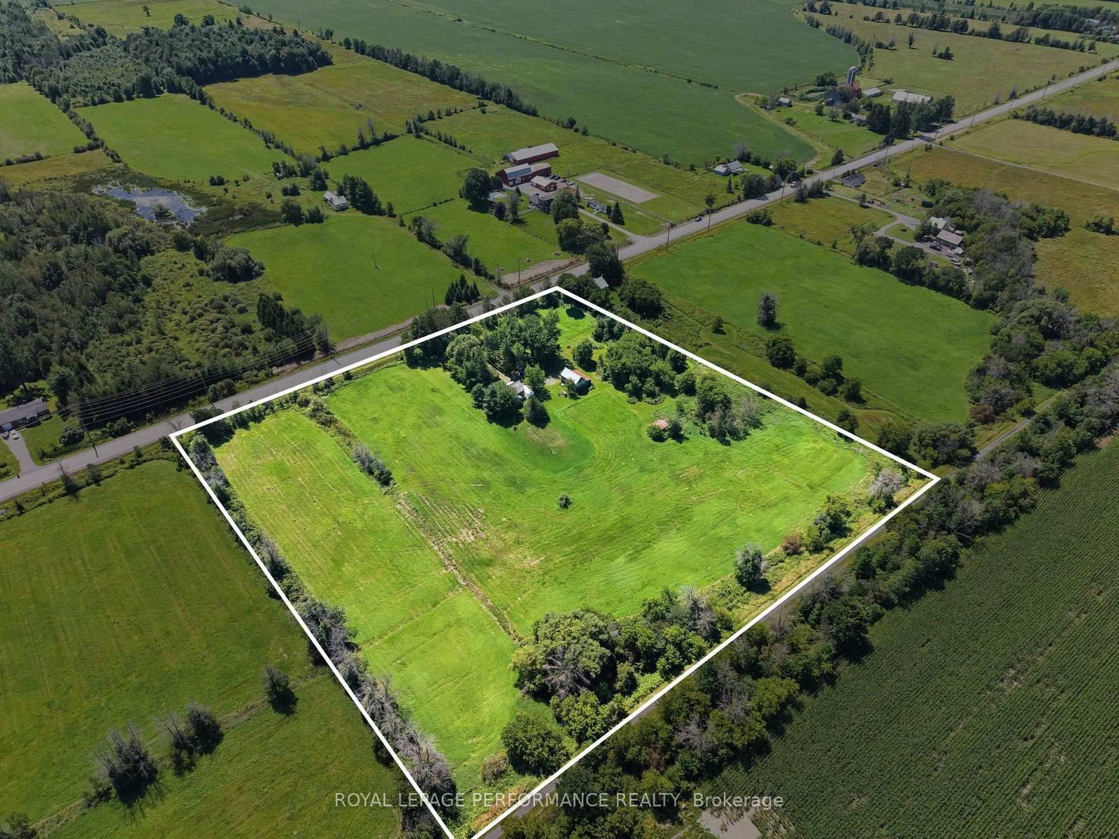 1355 County 10 • East Hawkesbury, ON photo 5