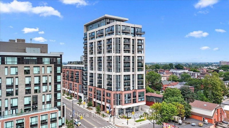 317 - 560 Rideau Street