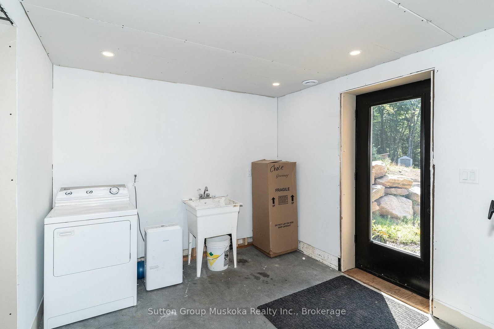 1265 Britannia Road • Huntsville, ON photo 34