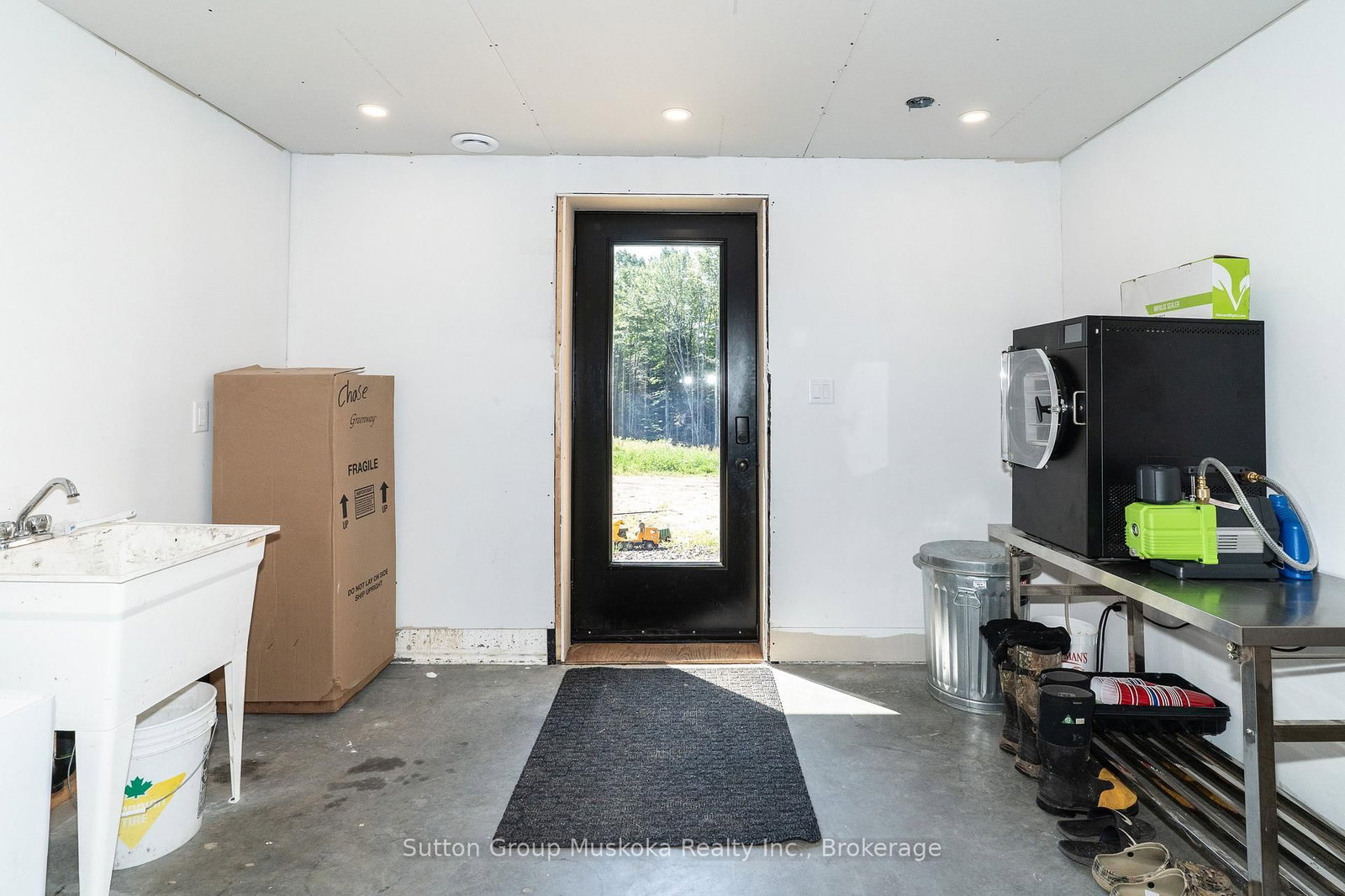 1265 Britannia Road • Huntsville, ON photo 35