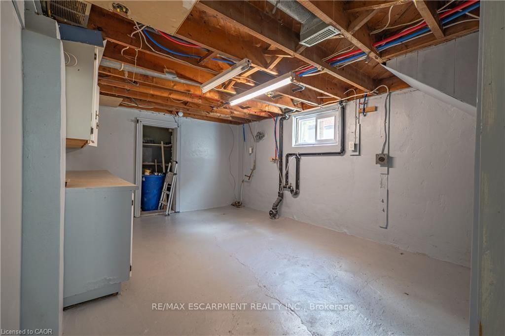150 Beland Avenue S • Hamilton, ON photo 22