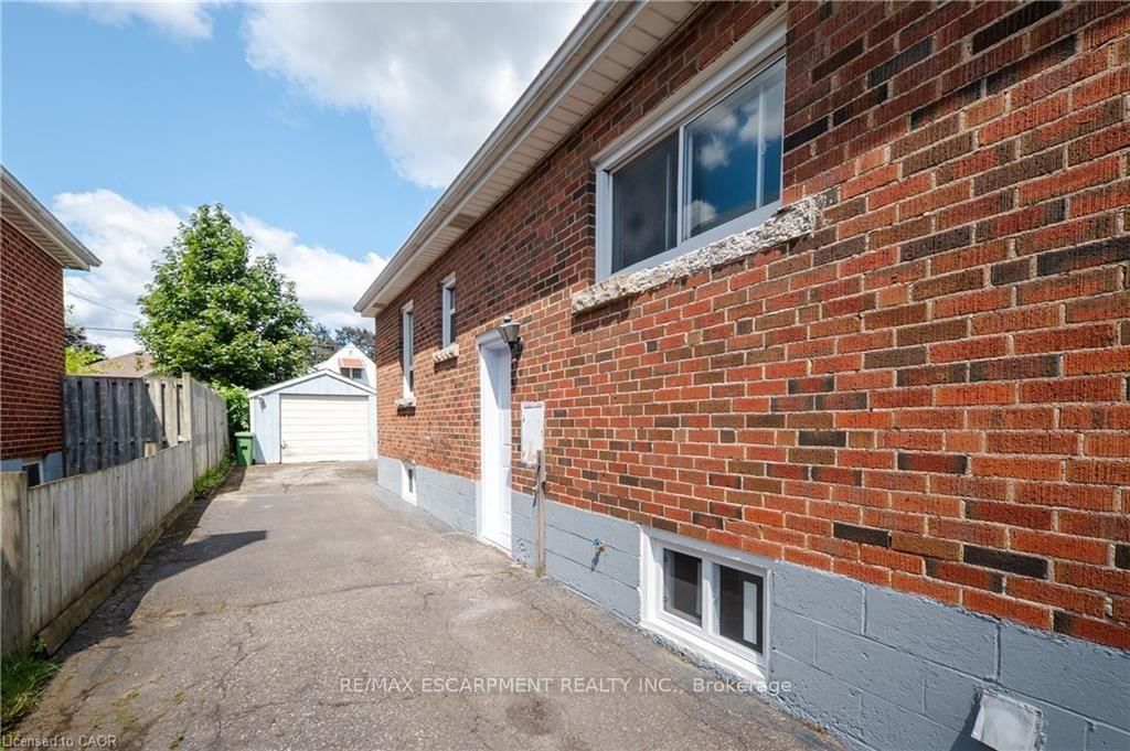 150 Beland Avenue S • Hamilton, ON photo 24