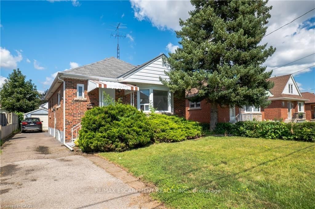150 Beland Avenue S • Hamilton, ON photo 28