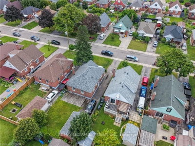 150 Beland Avenue S • Hamilton, ON photo 4