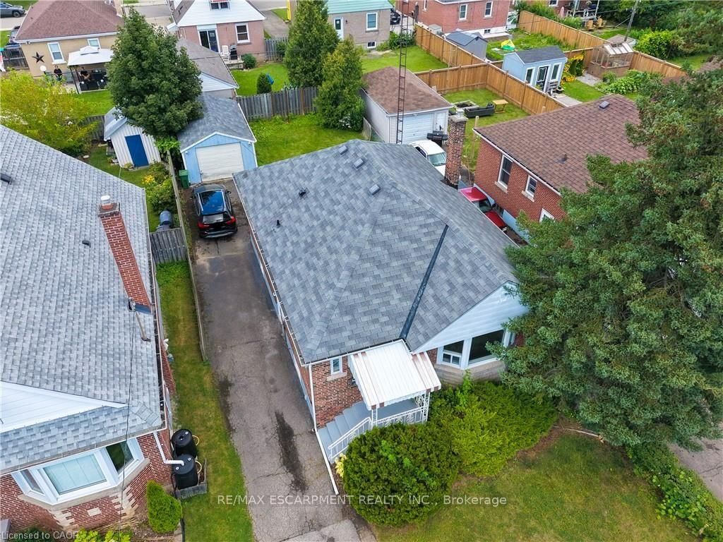 150 Beland Avenue S • Hamilton, ON photo 5