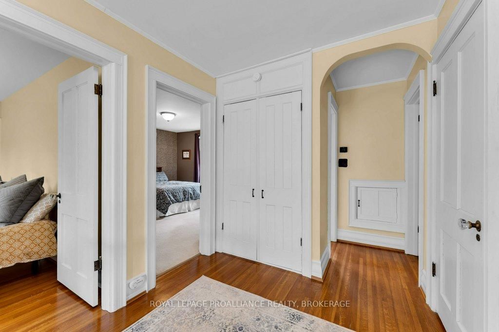 163 Pine Street • Gananoque, ON photo 25