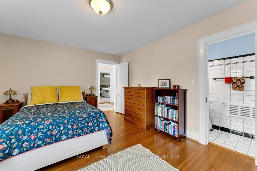 163 Pine Street • Gananoque, ON photo 30