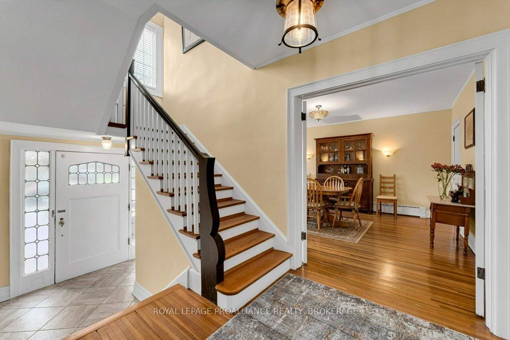 163 Pine Street • Gananoque, ON photo 5