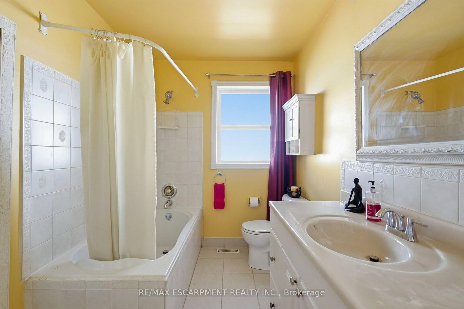 31 Valerie Drive • St. Catharines, ON photo 24
