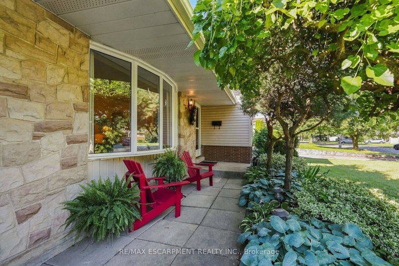 31 Valerie Drive