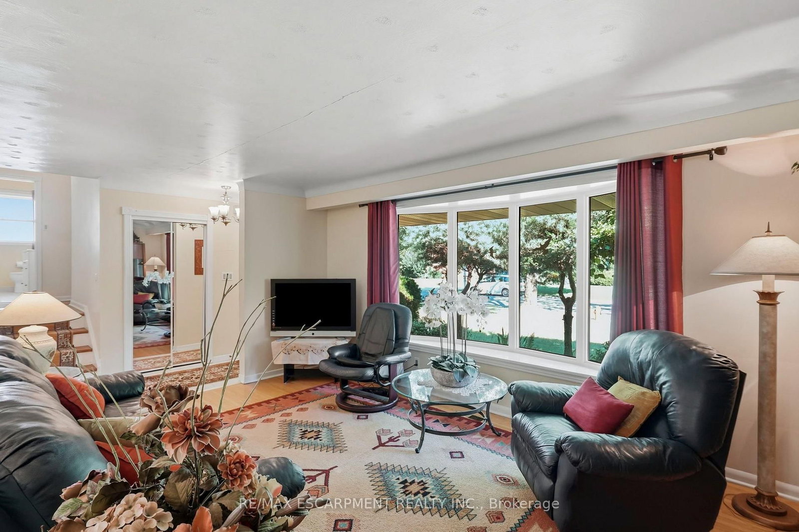 31 Valerie Drive • St. Catharines, ON photo 8