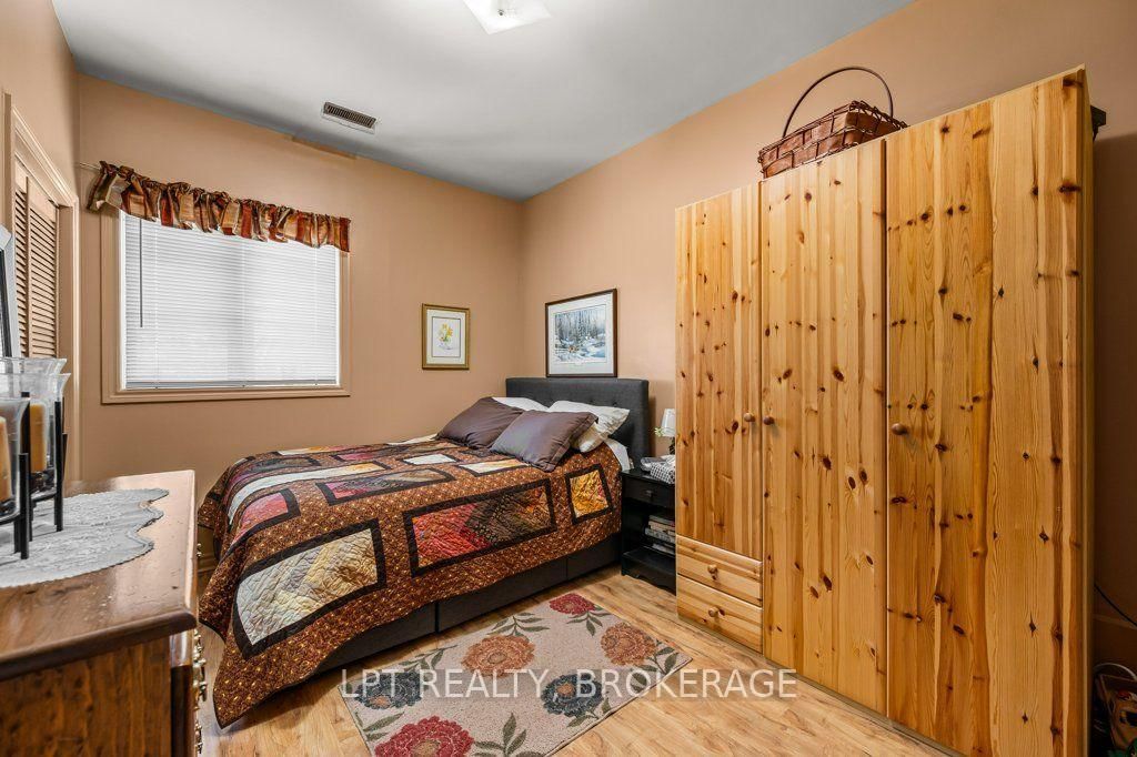717 County 14 Road • Kaladar, ON photo 34