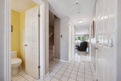 63 Boulder Crescent • Guelph, ON photo 6