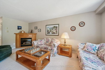 63 Boulder Crescent • Guelph, ON photo 9