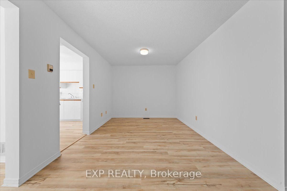 77 Waterton Crescent • Kanata, ON photo 9