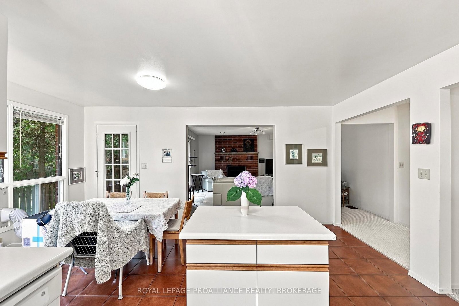 951 Newcastle Street • Kingston, ON photo 18