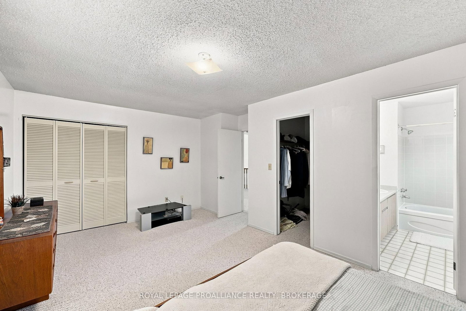 951 Newcastle Street • Kingston, ON photo 33