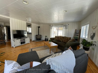 418 Elgin Street • Saugeen Shores, ON photo 8