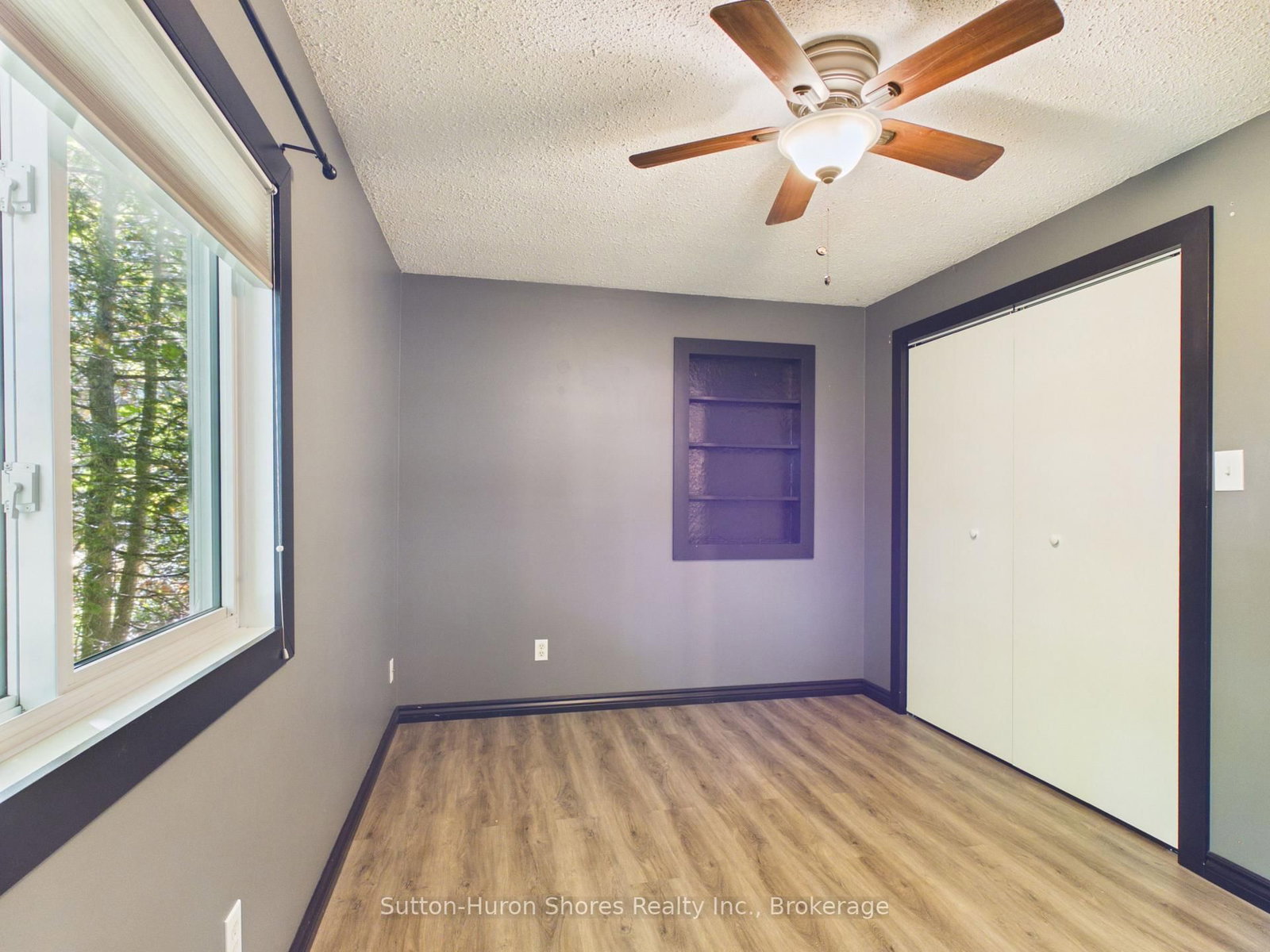 418 Elgin Street • Saugeen Shores, ON photo 12