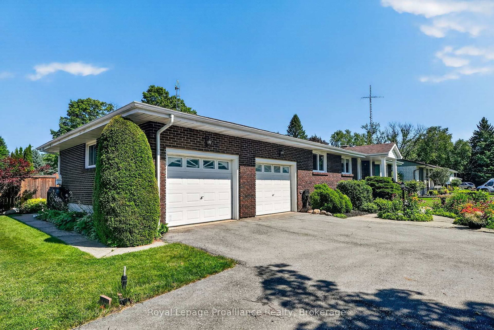 2773 Division Street N • Hamilton Township, ON photo 4
