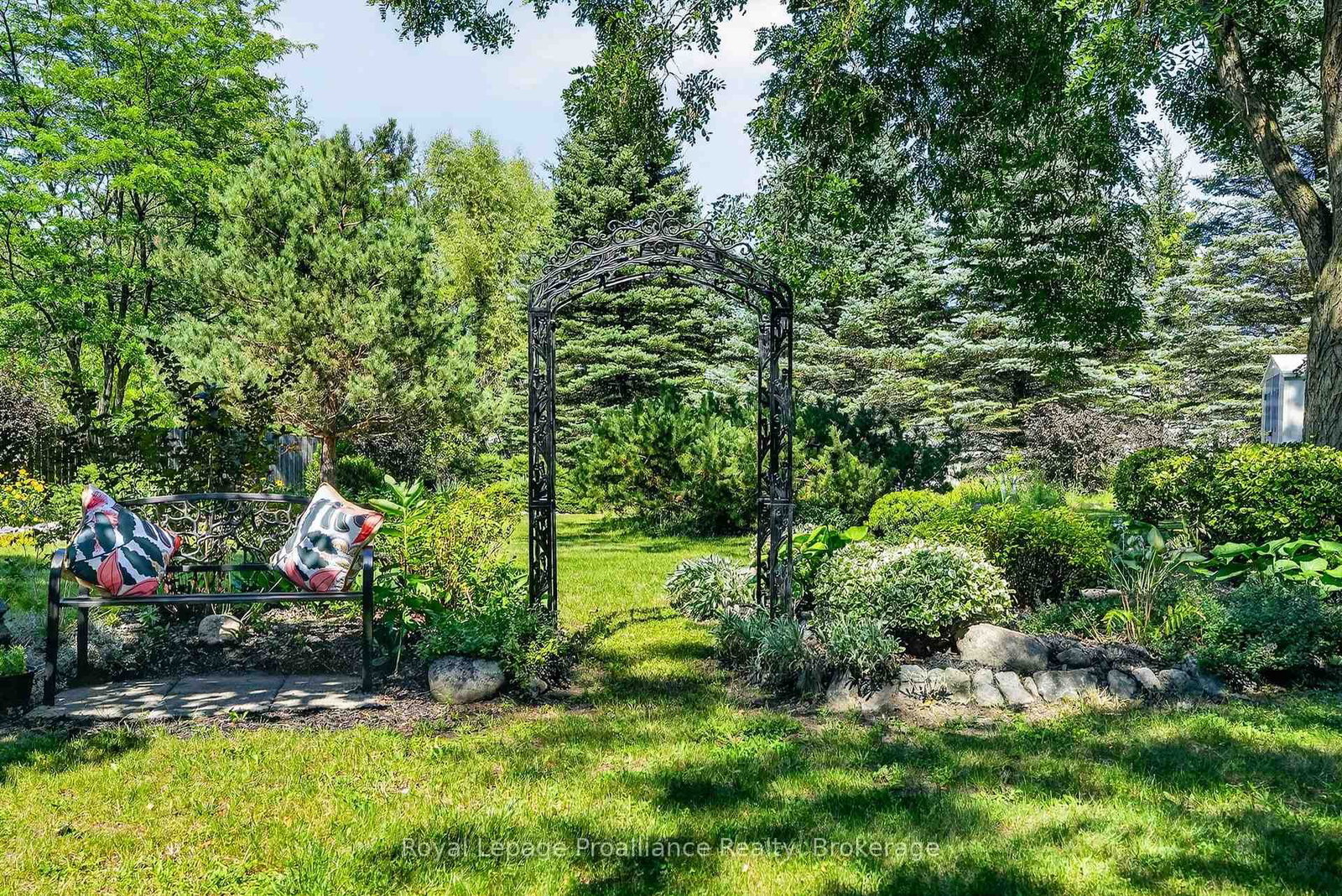 2773 Division Street N • Hamilton Township, ON photo 46