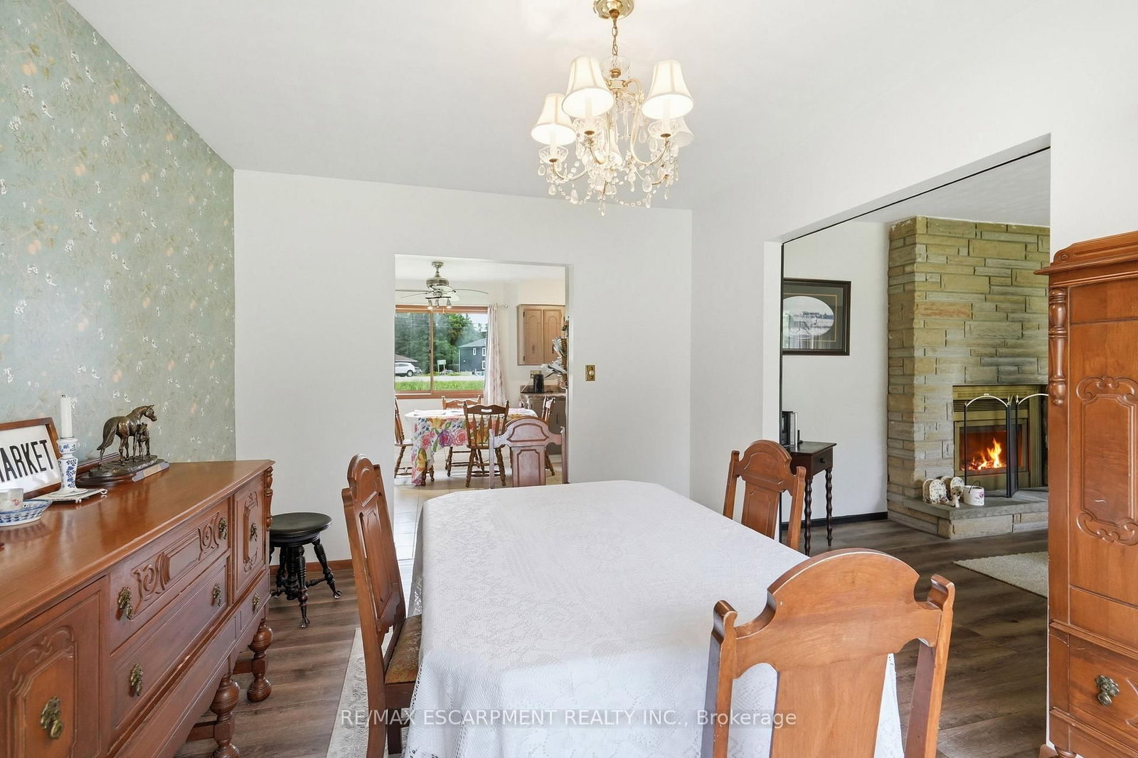 1408 Edgewood Road • Hamilton, ON photo 10