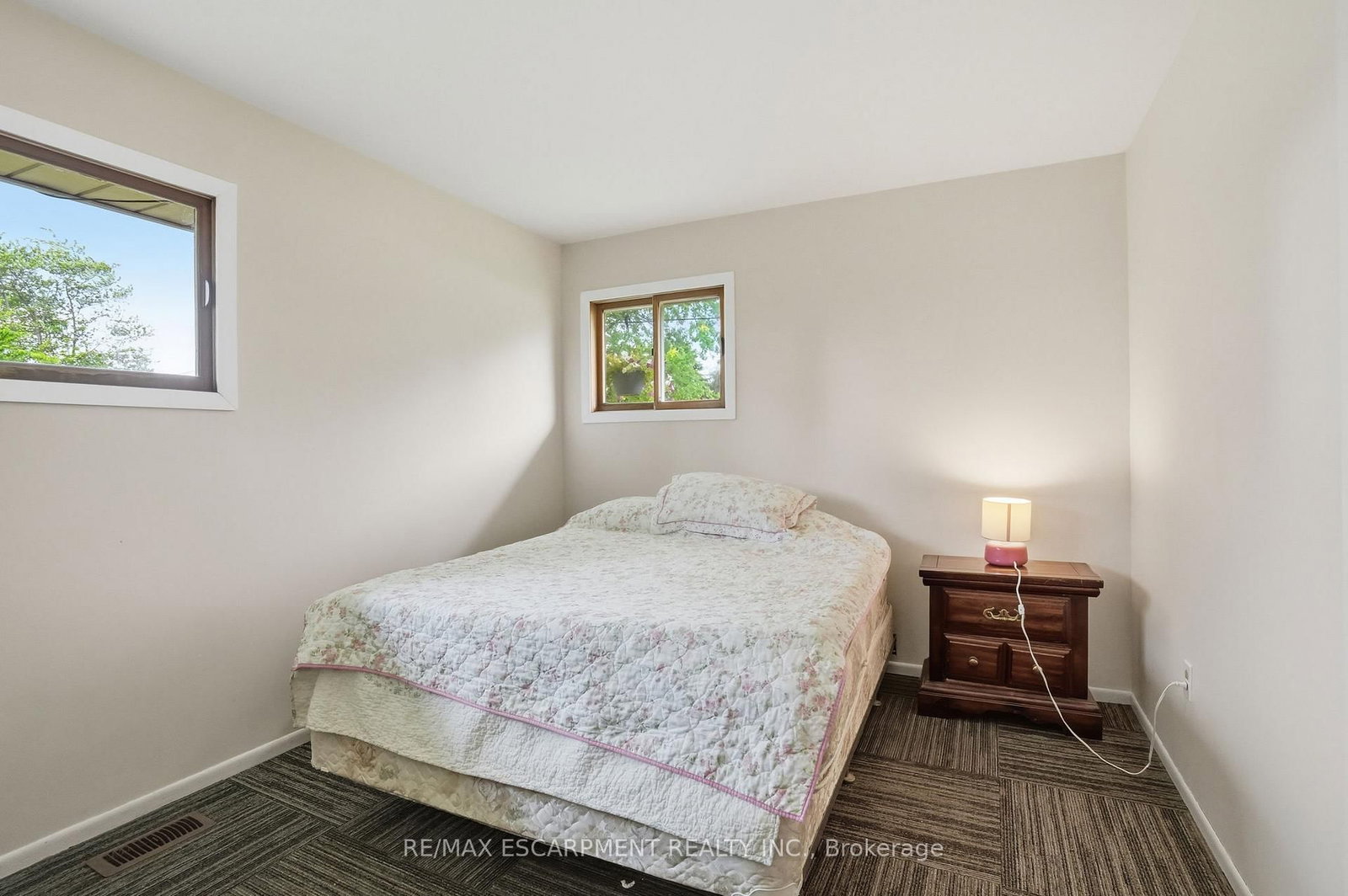 1408 Edgewood Road • Hamilton, ON photo 22