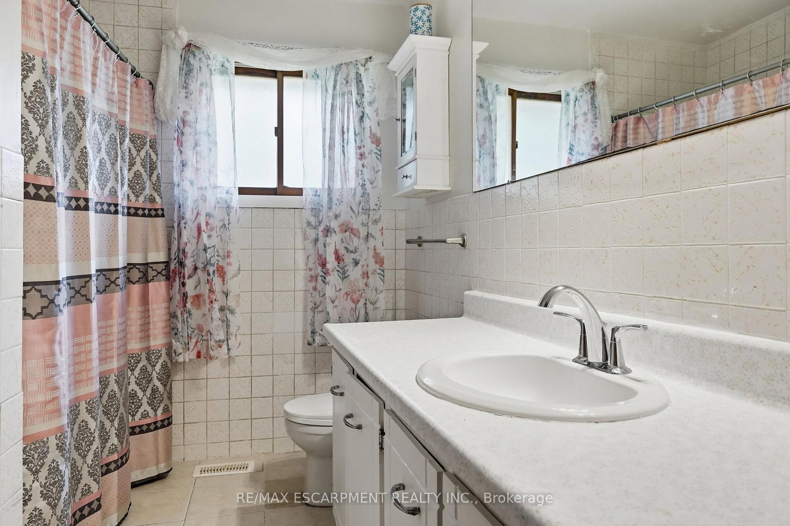1408 Edgewood Road • Hamilton, ON photo 24